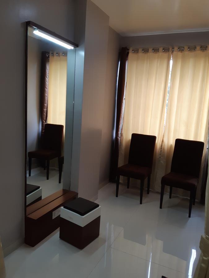 Hotel Pushpak Satara Exterior photo